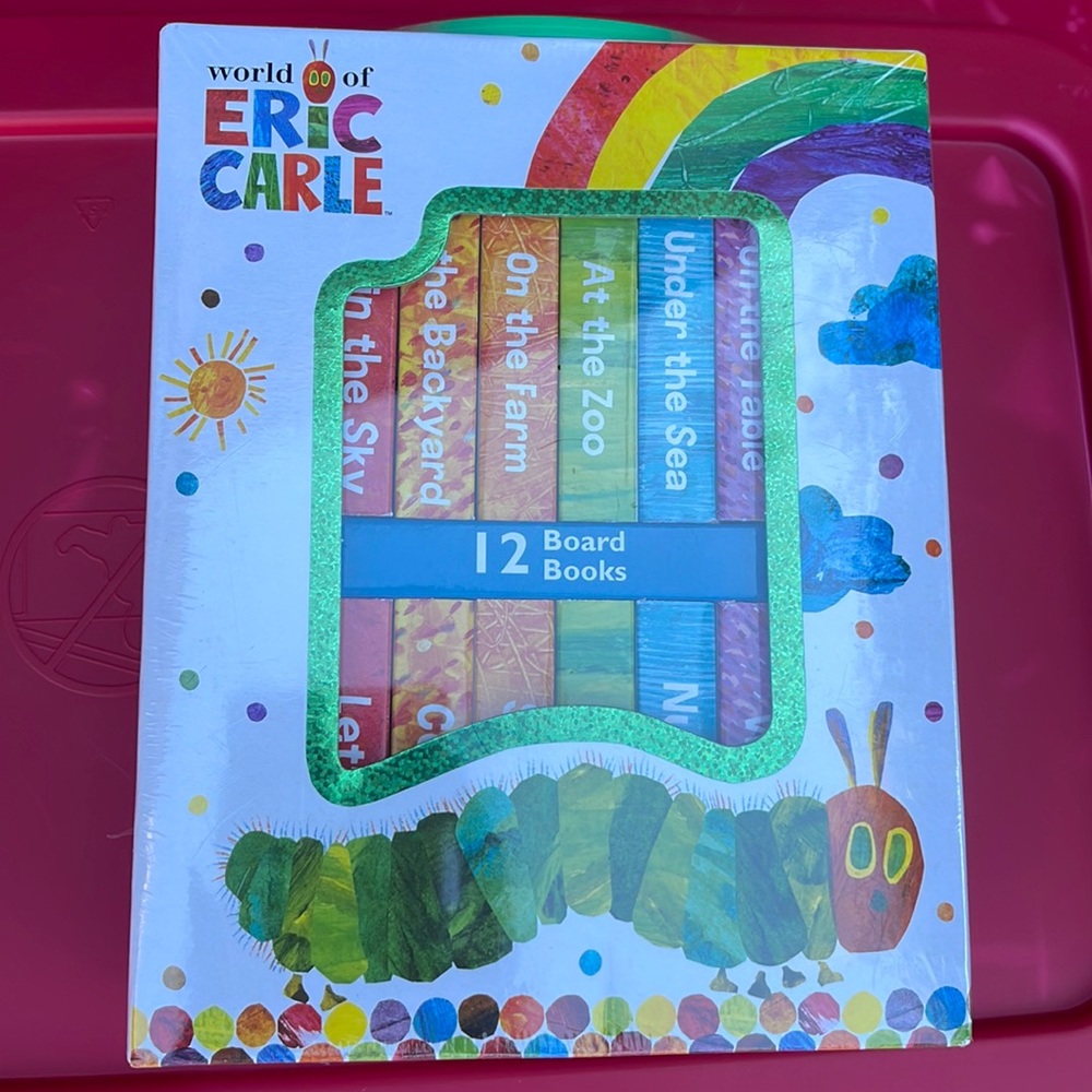 WORLD OF ERIC CARLE BOOKS